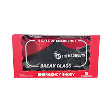 THE MAD HUEYS EMERGENCY SHOEY CUP