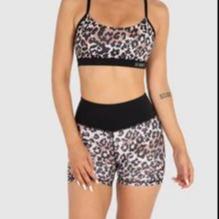LADIES SHORTS MOMENTUM ACTIVE