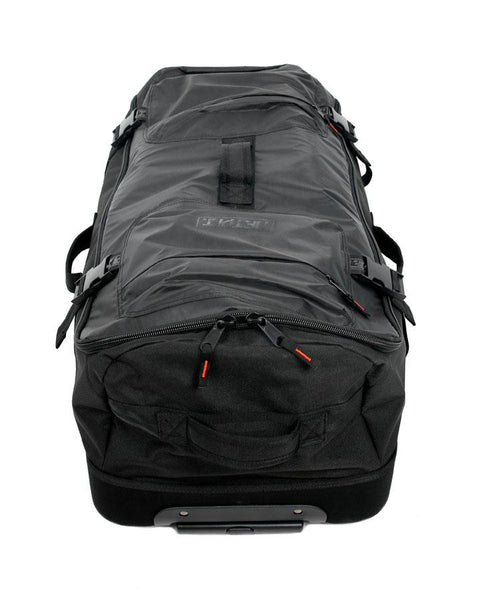 BLACKOUT TRAVEL BAG